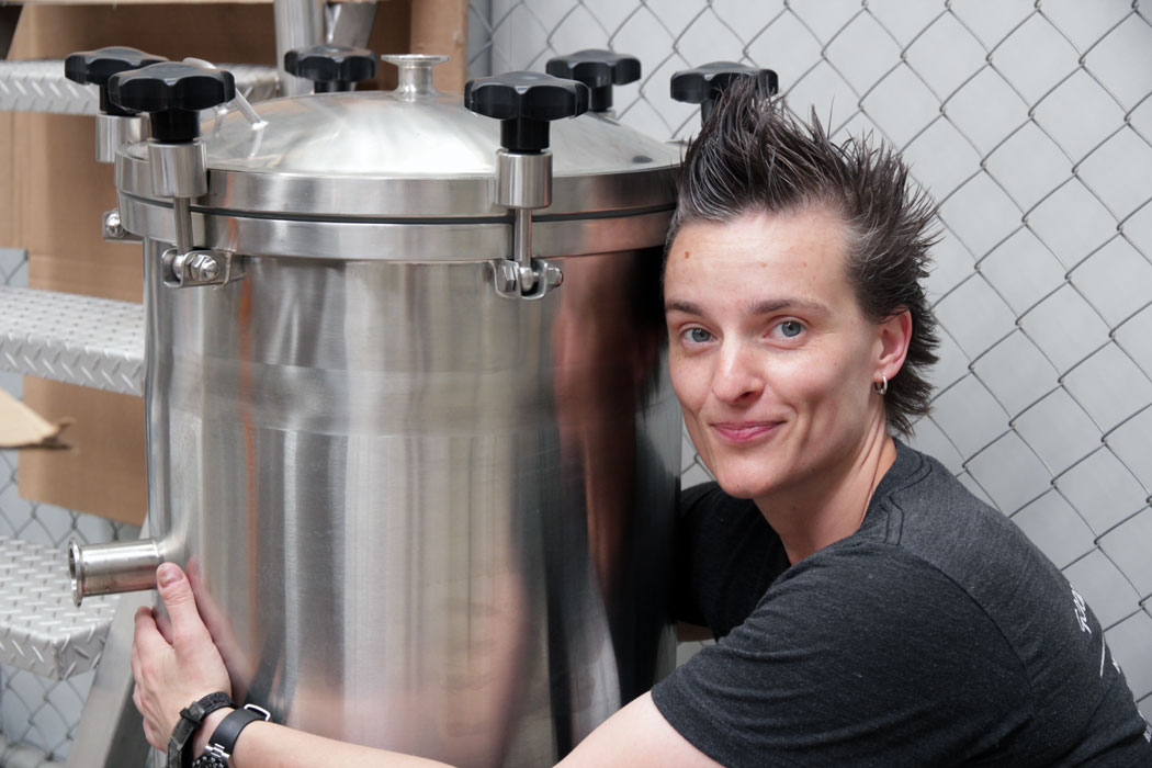 Wheaty-Jade-hopback Wheaty-Jade-hopback